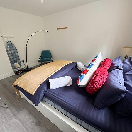 Vollasky Apartment Londra Esterno foto