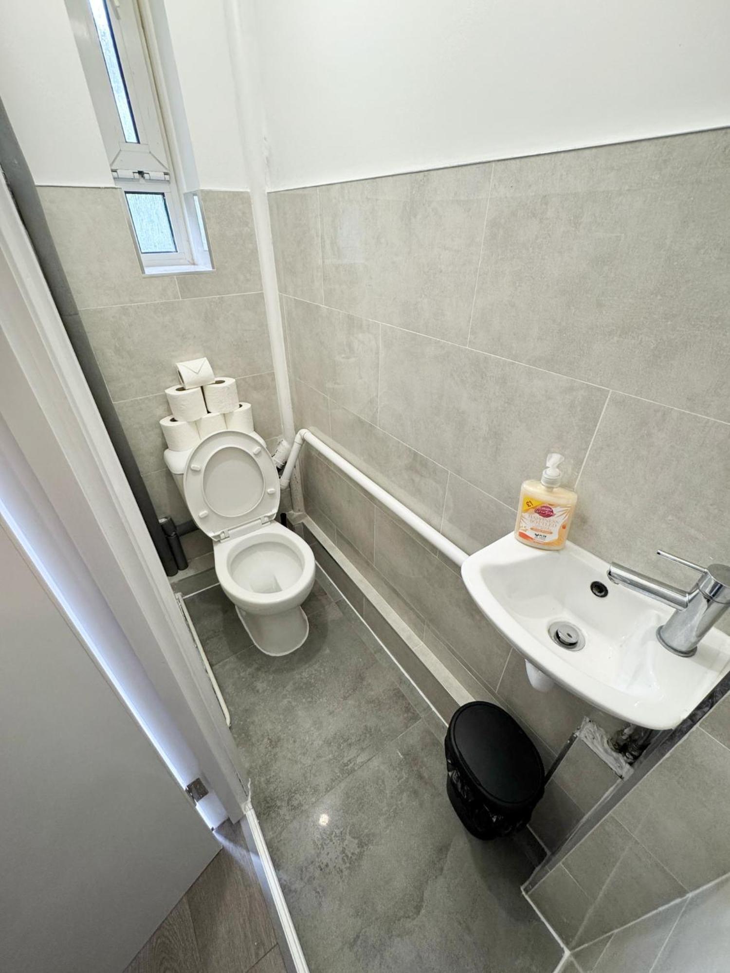 Vollasky Apartment Londra Esterno foto